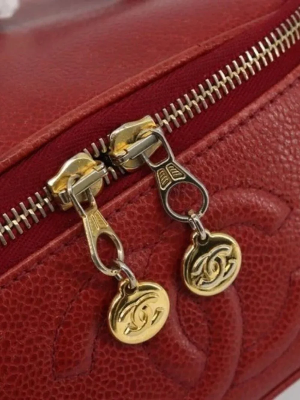 CHANEL COCO Mark Vanity Hand Bag Grained Calf Skin Red Gold CC Auth ka4988